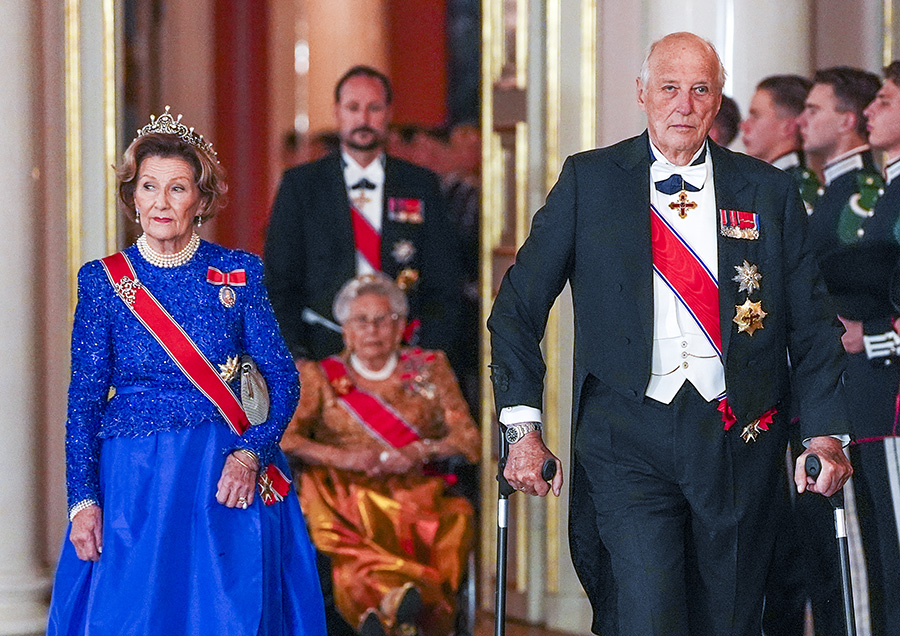 Kungaparet och kronprinsessan nobbar Nobelfesten – ställer in