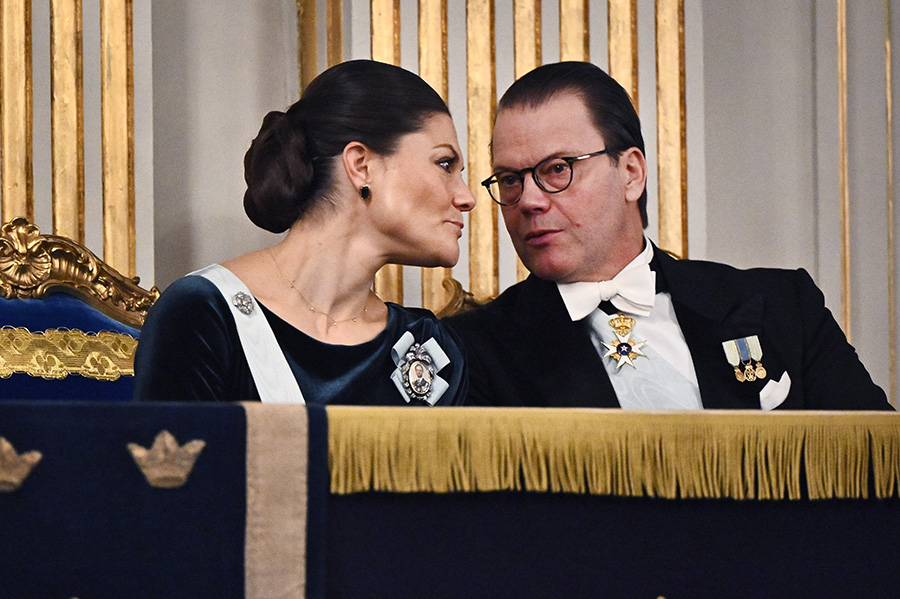 Prins Daniel sk&auml;rper tonen &ndash; kr&auml;ver viktigt m&ouml;te p&aring; slottet