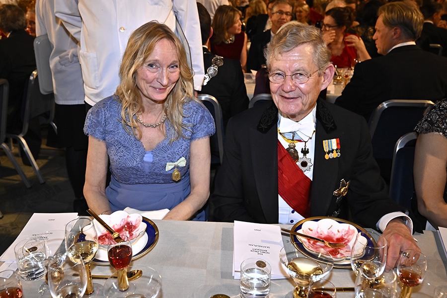 Bild-Extra: Alla kändisarna med Victoria på Nobelbanketten!