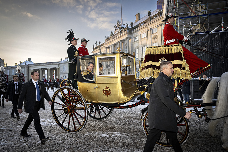 Drottning Mary stal showen &ndash; galan som fick slottet att gnistra