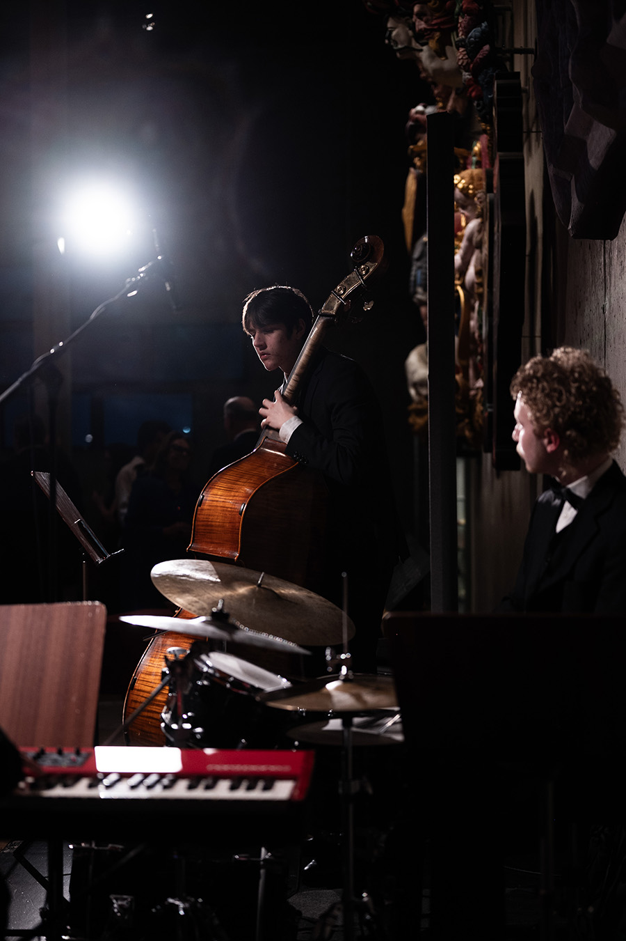 Silvias magiska afton p&aring; Vasamuseet &ndash; glittrade i svart