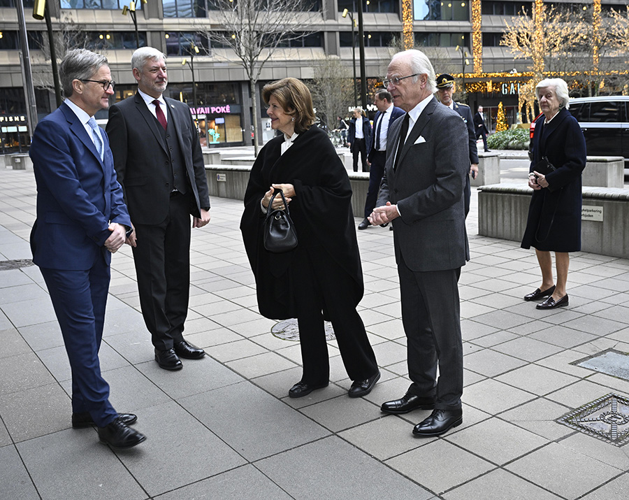 Drottning Silvias lyxiga vinterstil &ndash; v&auml;skan alla talar om