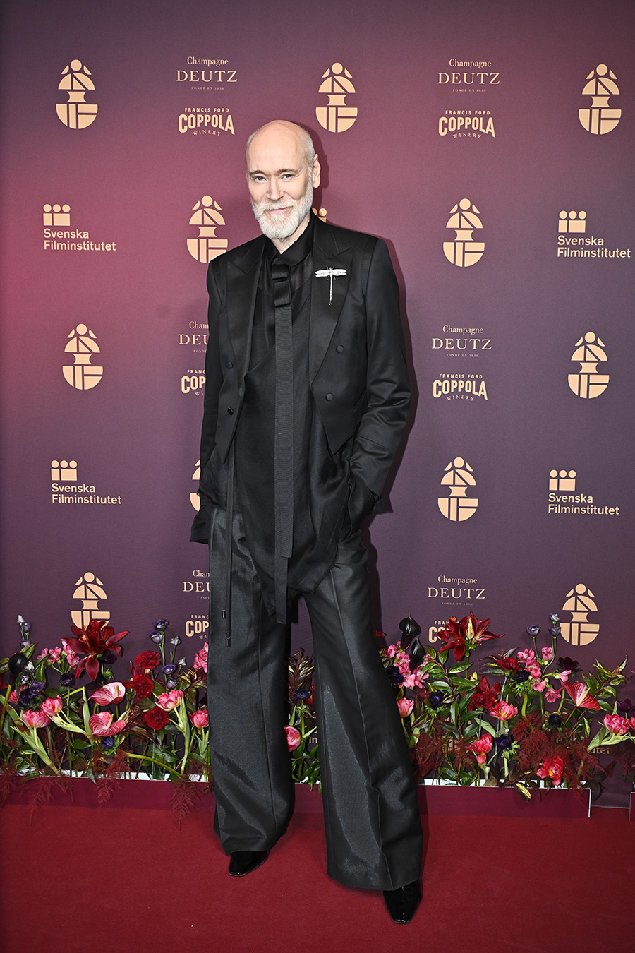 Glitter, nerver och champagne &ndash; h&auml;r &auml;r stj&auml;rnorna p&aring; Guldbaggen