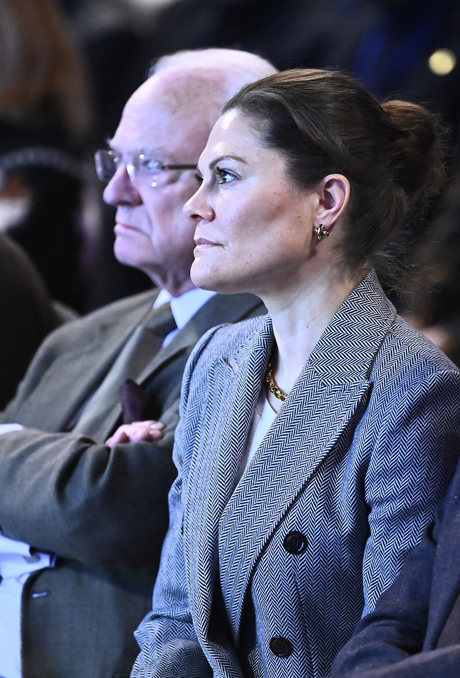 Vilda raseriet mot Victoria &ndash; anklagas f&ouml;r &rdquo;arv av f&ouml;rtryck!&rdquo;