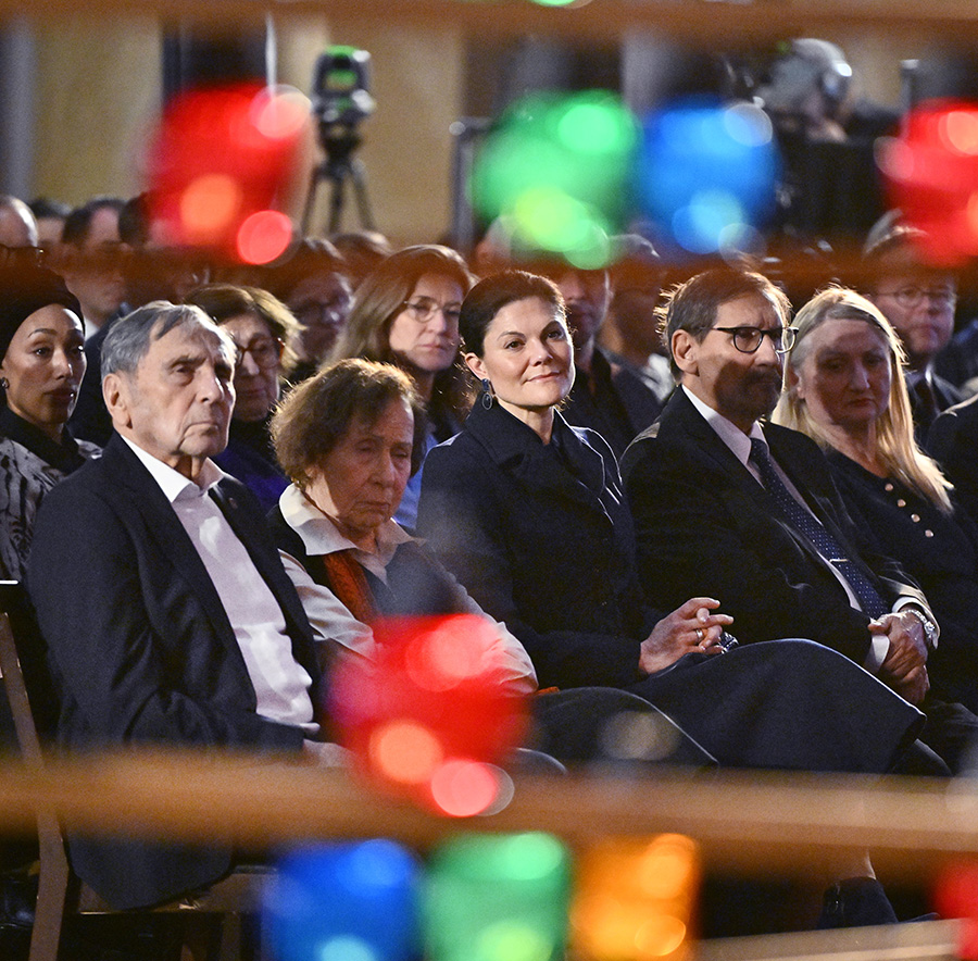 Victorias t&aring;rfyllda &ouml;gonblick under gripande kv&auml;llen