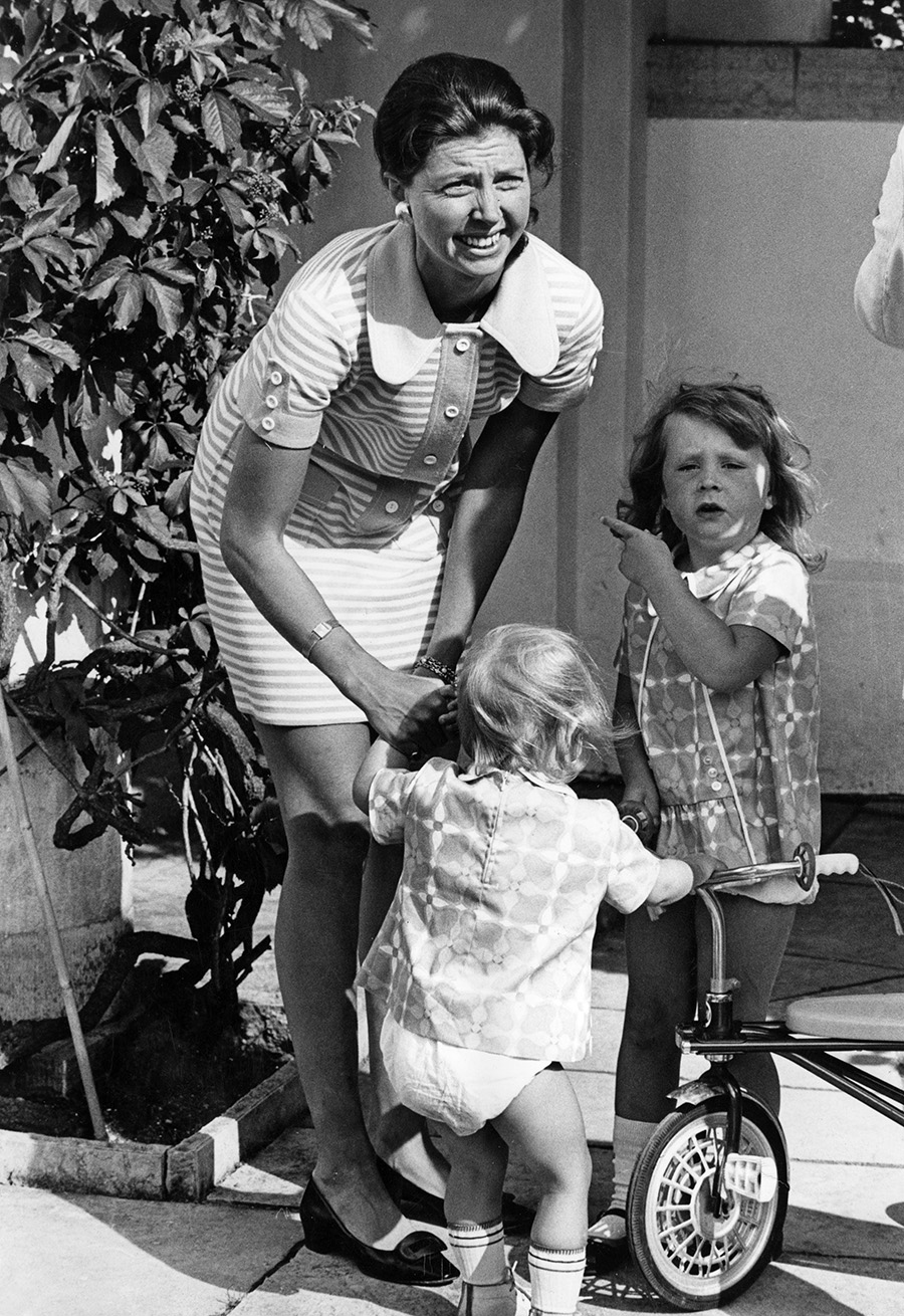 S&aring; minns vi Hagasessan D&eacute;sir&eacute;e &ndash; prinsessans liv i bilder