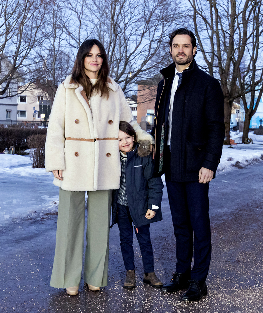 Tystnaden spricker: Sofia tr&auml;der fram efter Epstein-skandalen