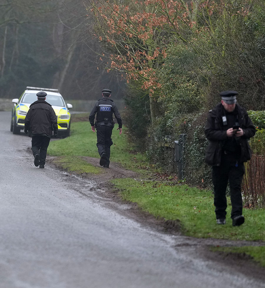 Kung Charles &ouml;verger Andrew &ndash; v&auml;grar betala f&ouml;r advokaterna
