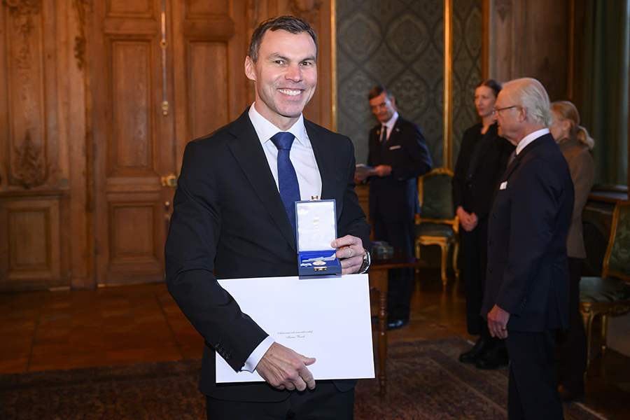 Bild-Extra: H&auml;r hedrar kungen stj&auml;rnorna p&aring; slottet