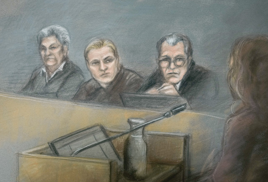 Pappans raseri mot Marius Borg H&oslash;iby &ndash; &ouml;ga mot &ouml;ga i r&auml;tten