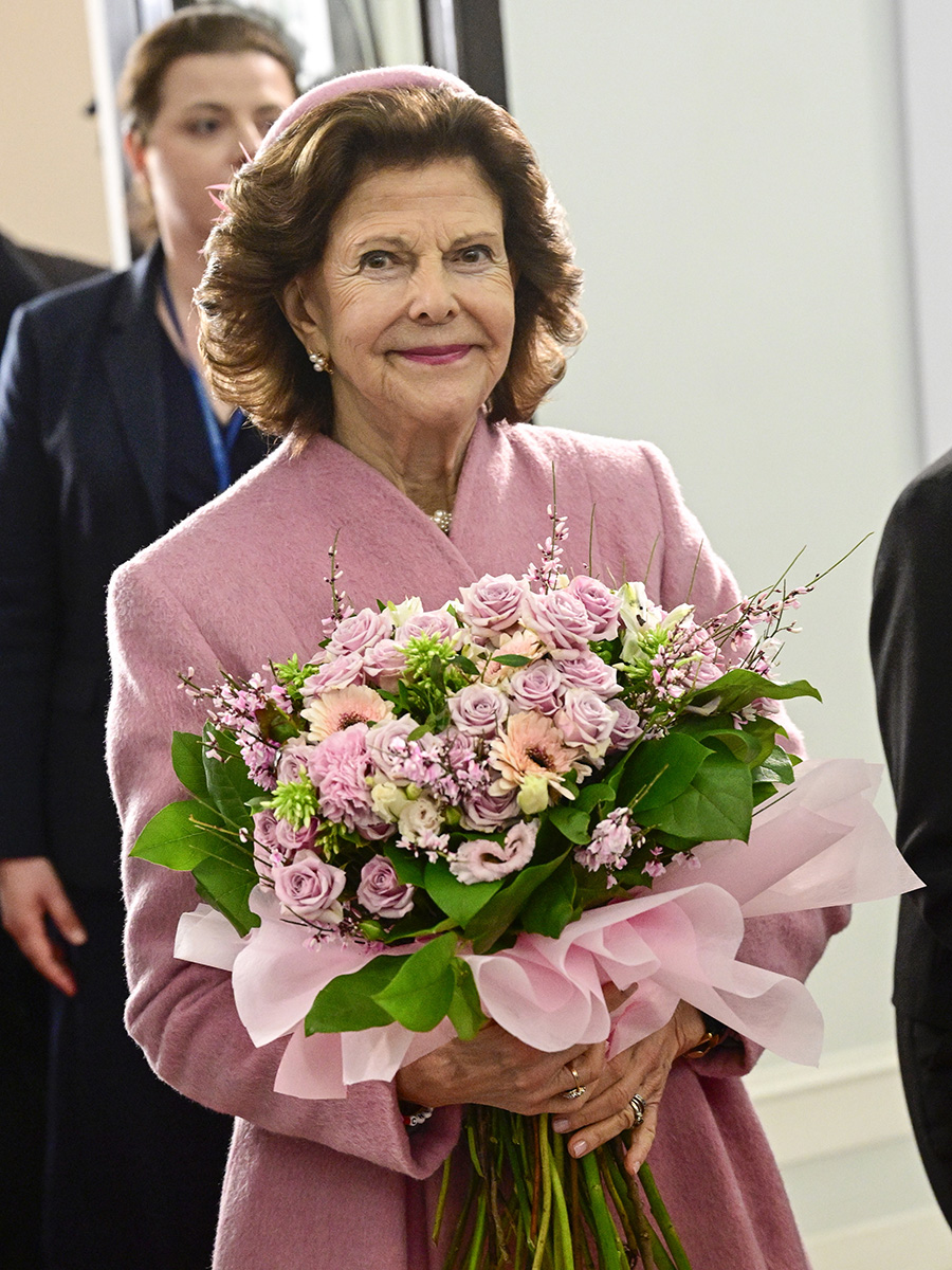 Silvias rosa panglook i Polen &ndash; alla fastnade f&ouml;r detaljen