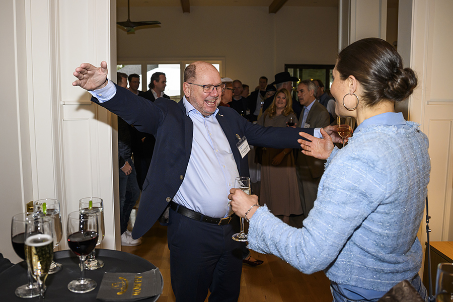 Victoria tappar hakan i Texas &ndash; alla undrar samma sak