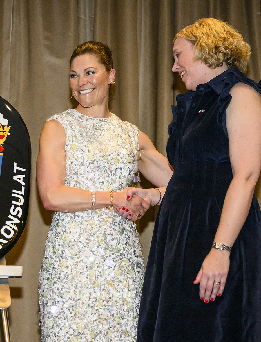 Wow, Victoria! Musklerna i Texas f&aring;r alla att h&auml;pna