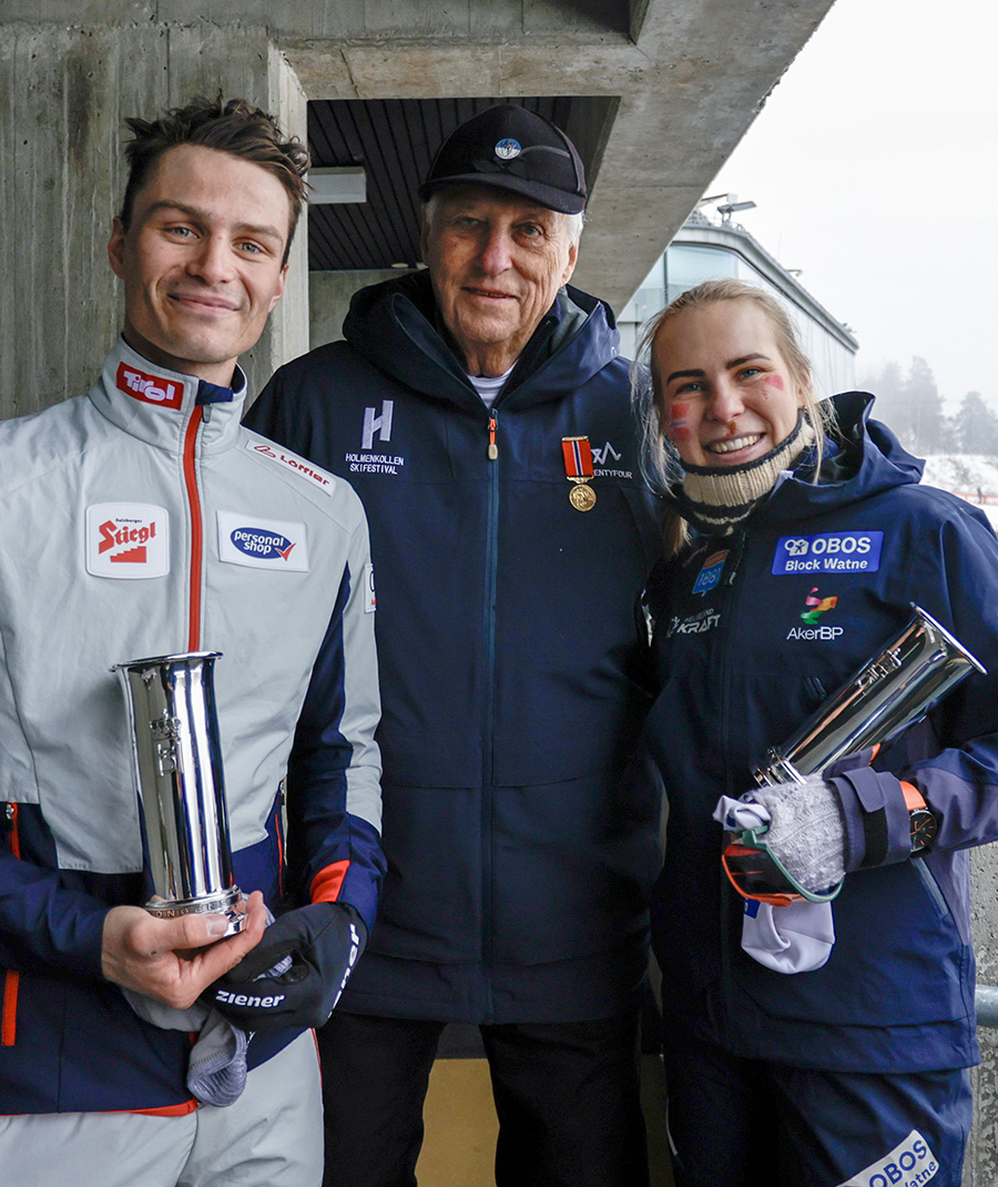 Kung Harald g&ouml;r comeback &ndash; efter sjukhusdramat i Spanien