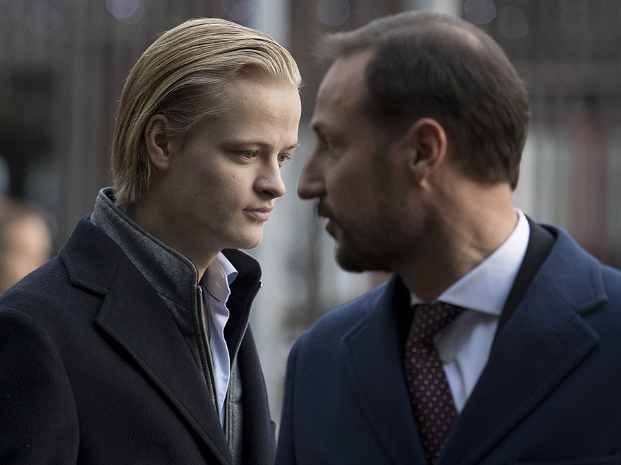 Mette-Marit i chock &ndash; Marius skandalresa med Haakon