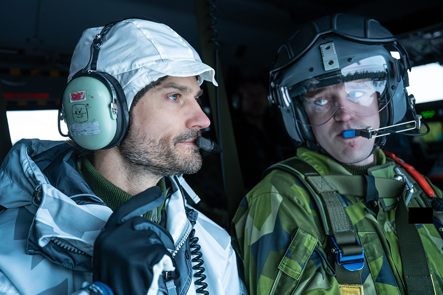 Carl Philip delar v&aring;gade bilder &ndash; detaljen f&aring;r alla att reagera