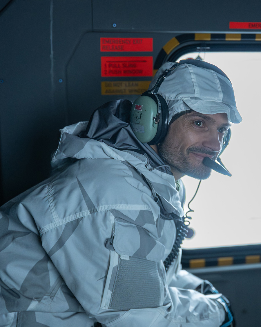 Carl Philip delar v&aring;gade bilder &ndash; detaljen f&aring;r alla att reagera