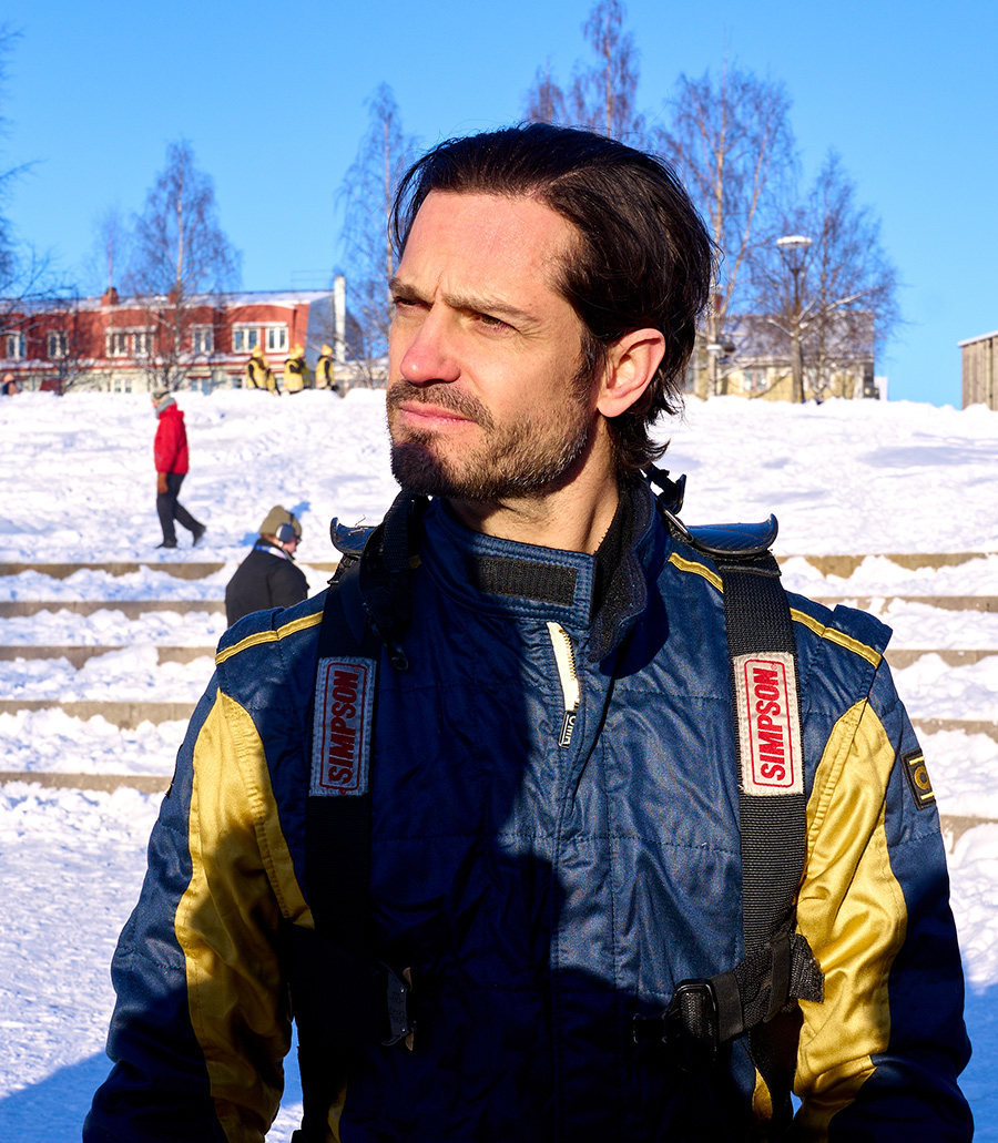 Carl Philip delar v&aring;gade bilder &ndash; detaljen f&aring;r alla att reagera