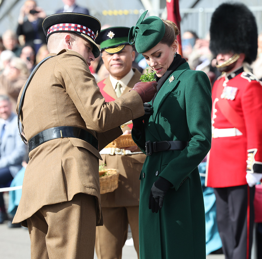 Kate bryter allt &ndash; tre&aring;ringens reaktion f&aring;r henne att sm&auml;lta
