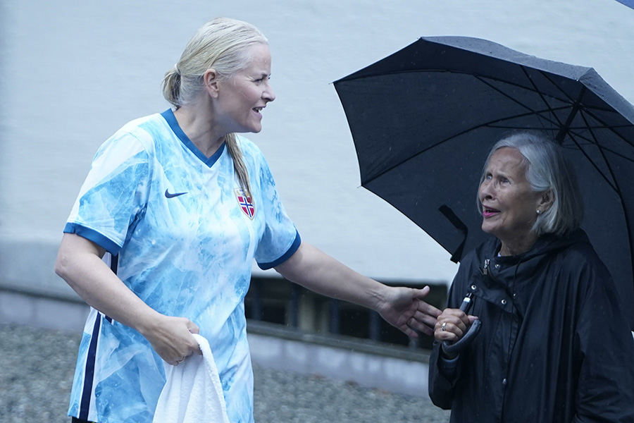 Mette-Marits mamma agerar &ndash; kliver fram i Marius-skandalen