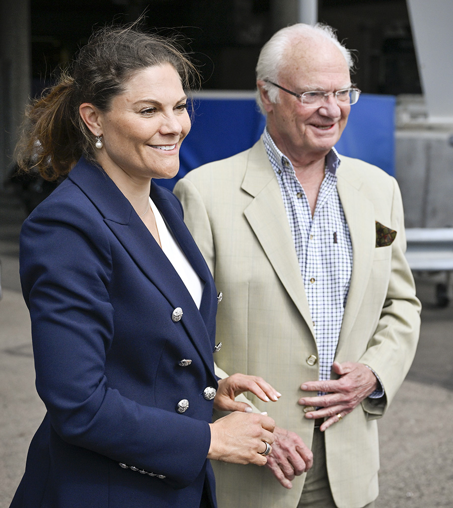 Victorias hemliga uppladdning inf&ouml;r kungens j&auml;ttekalas