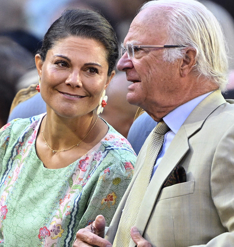 Victorias hemliga uppladdning inf&ouml;r kungens j&auml;ttekalas