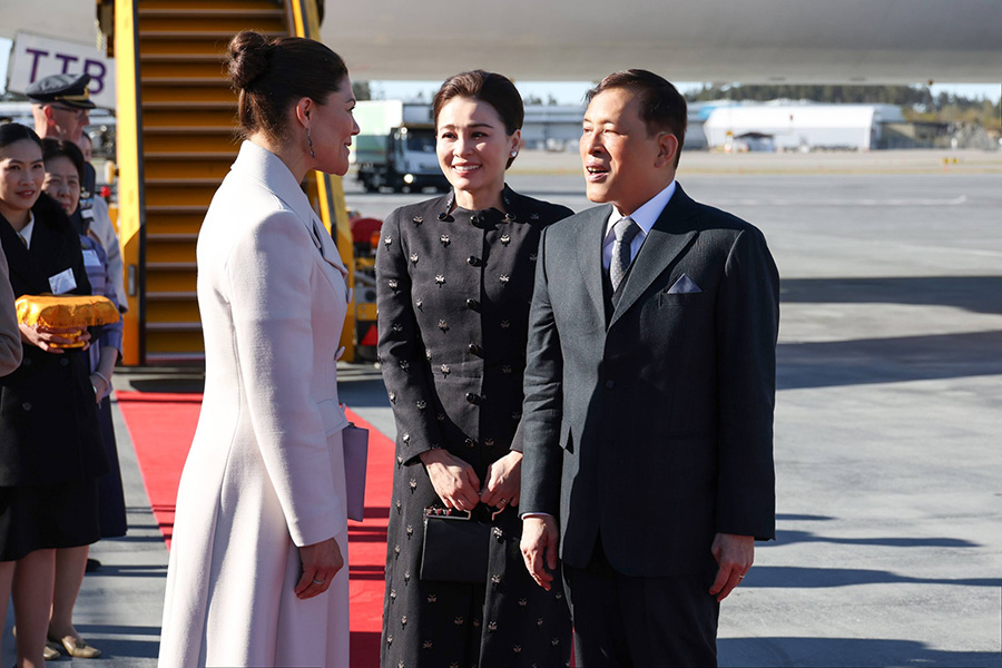 Bild-Extra: H&auml;r tar Victoria emot kungens f&ouml;rsta VIP-g&auml;ster