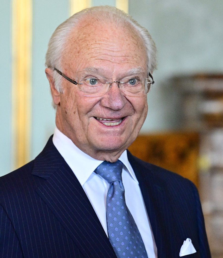 Kungens pampiga 80-&aring;rsfest &ndash; h&auml;r &auml;r g&aring;van som sl&aring;r allt