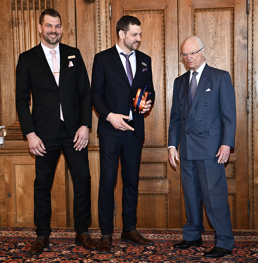 H&auml;r d&ouml;ljer kungen djupa sorgen &ndash; efter d&ouml;dsbeskedet