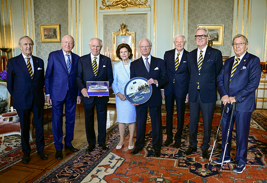 Kungens stora 80-&aring;rskalas &auml;r ig&aring;ng &ndash; bilderna som ber&ouml;r