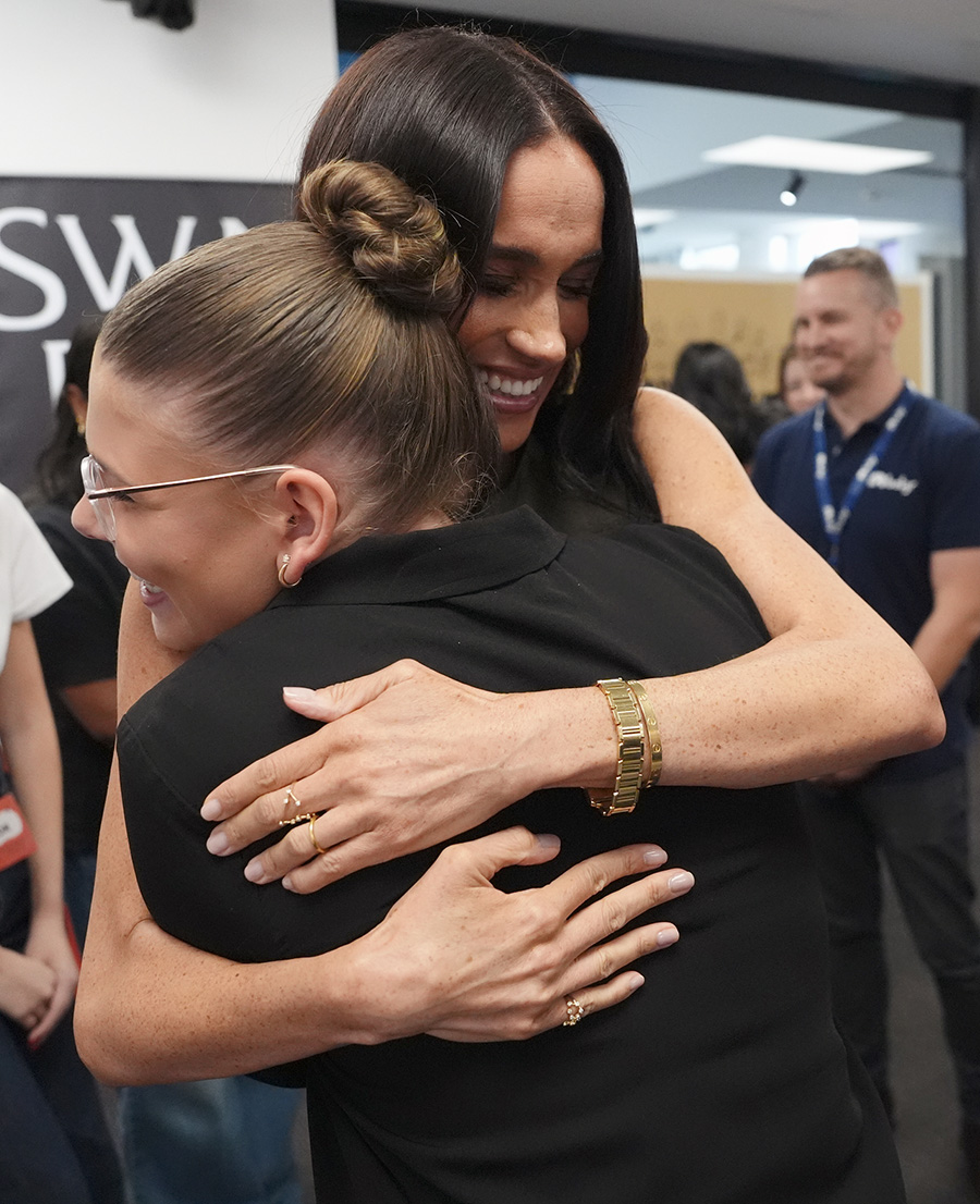 meghan slår tillbaka efter påhoppen: ”jag är så mobbad!” 6 Meghan slår tillbaka efter påhoppen: ”Jag är så mobbad!”