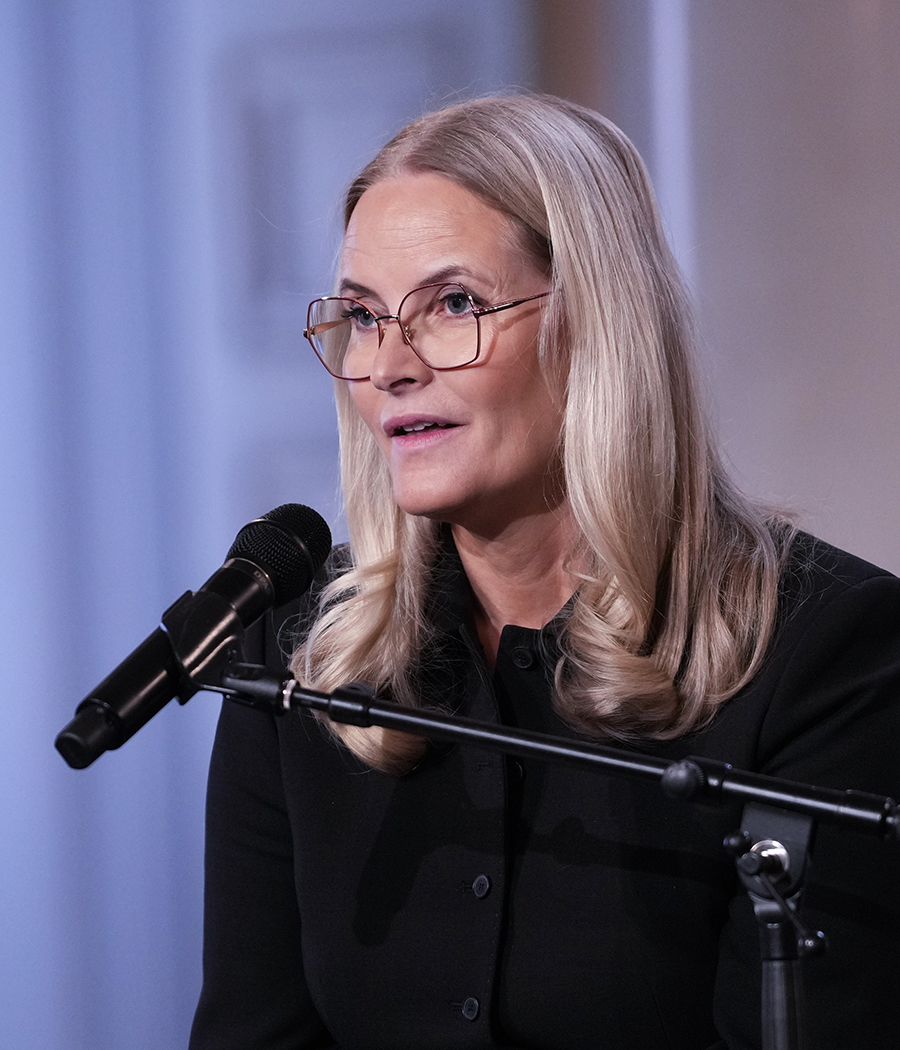 Nya bilderna p&aring; Mette-Marit &ndash; detaljen alla reagerar p&aring;