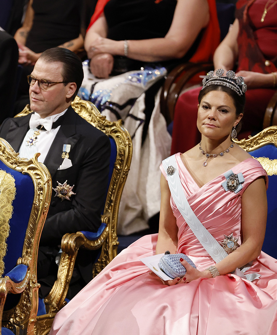 S&aring; h&aring;nades prins Daniel som &ldquo;Ockelbo&rdquo; &ndash; hovets h&aring;rda press