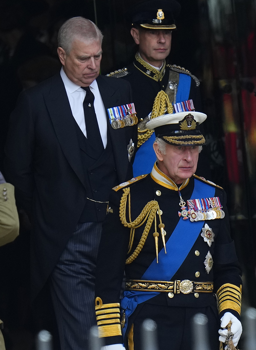 Panik i kungafamiljen &ndash; Edwards hemliga tr&auml;ff med Andrew