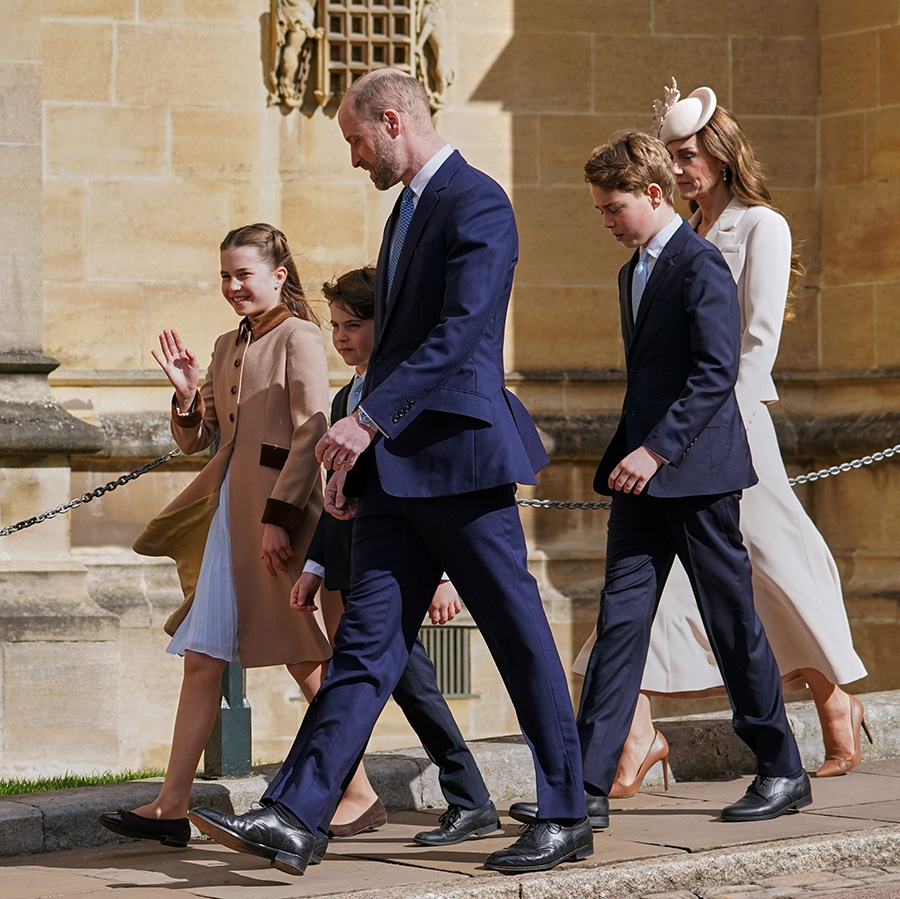 Supers&ouml;ta p&aring;skbilderna p&aring; Kate och barnen &ndash; stj&auml;l hela showen