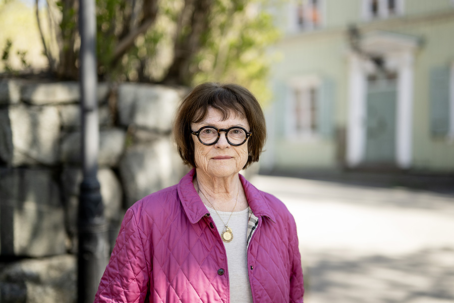 Madeleine h&aring;nas i husbr&aring;ket &ndash; profilen ber kungen om urs&auml;kt
