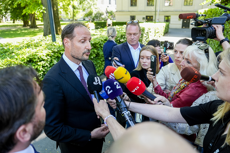 Haakons djupa oro f&ouml;r Mette-Marit &ndash; sjukdomen f&ouml;rv&auml;rrad