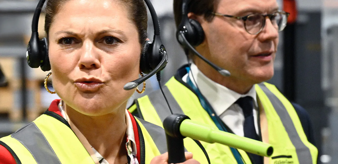 Victoria p&aring; fabriksgolvet &ndash; h&auml;r blir hon arbetare f&ouml;r en dag