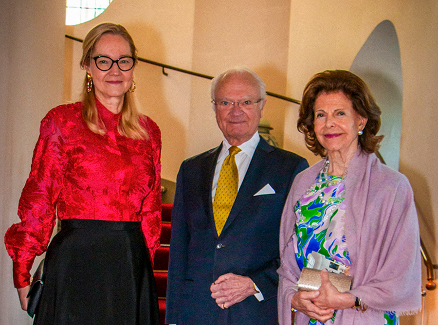 Silvia p&aring; hemlig festkv&auml;ll med kungen &ndash; hemma hos grannen
