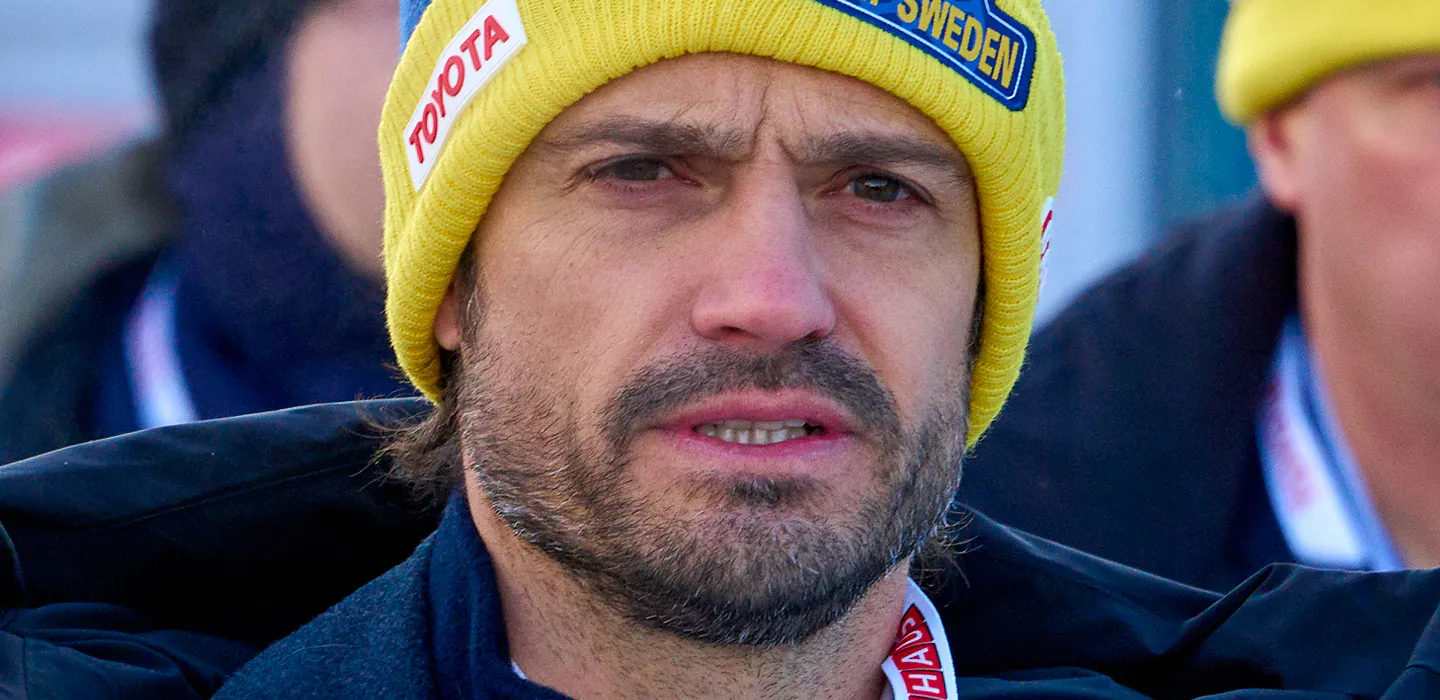 Carl Philips m&auml;rkliga f&ouml;delsedag &ndash; hovets inl&auml;gg v&auml;cker fr&aring;gor