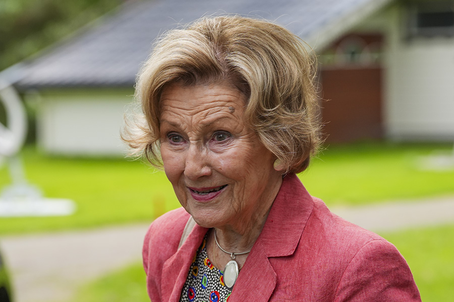 Drottning Sonjas gripande ord om sv&aring;rt sjuka Mette-Marit