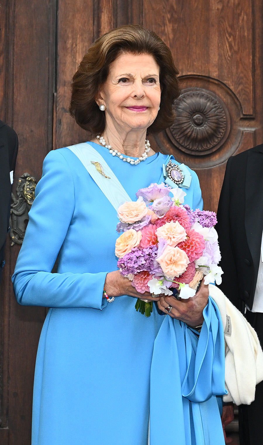 Silvia f&ouml;ll f&ouml;r adelsmannens charm &ndash; kyssen alla talar om