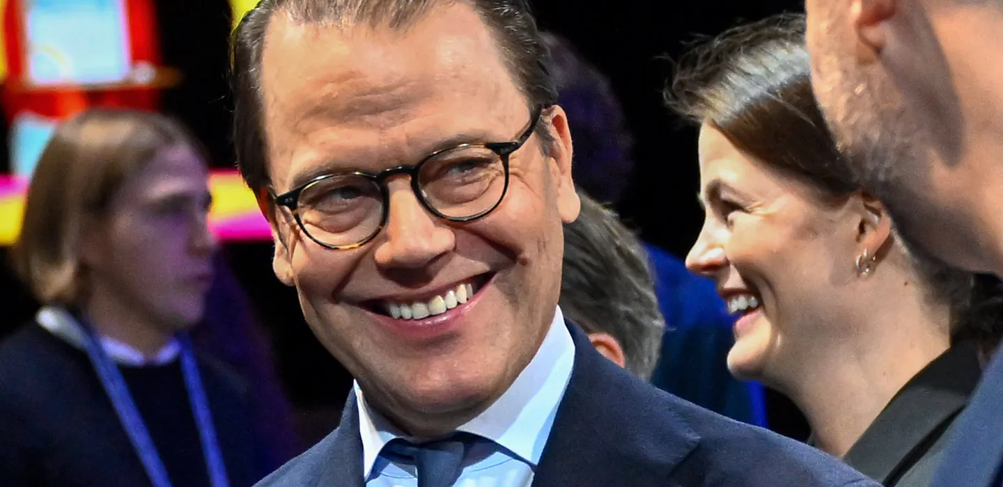 Prins Daniels gl&auml;djebesked &ndash; mitt i semestern med familjen