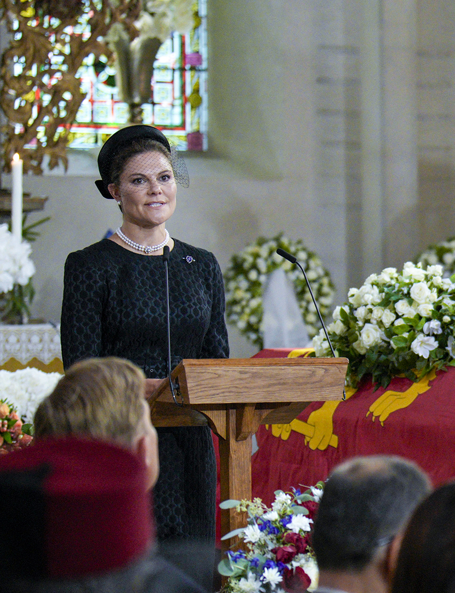Victorias starka ord i domkyrkan &ndash; l&auml;ste b&ouml;nen f&ouml;r kung Harald