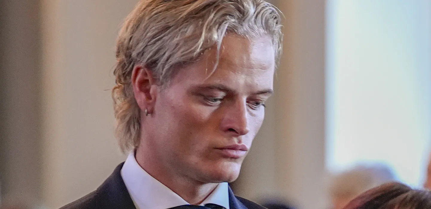 Marius nya look &ndash; chockar efter dramatiska tiden i husarrest