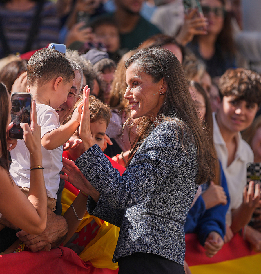Drottning Letizia f&ouml;ll handl&ouml;st &ndash; dramat inf&ouml;r kungafamiljen