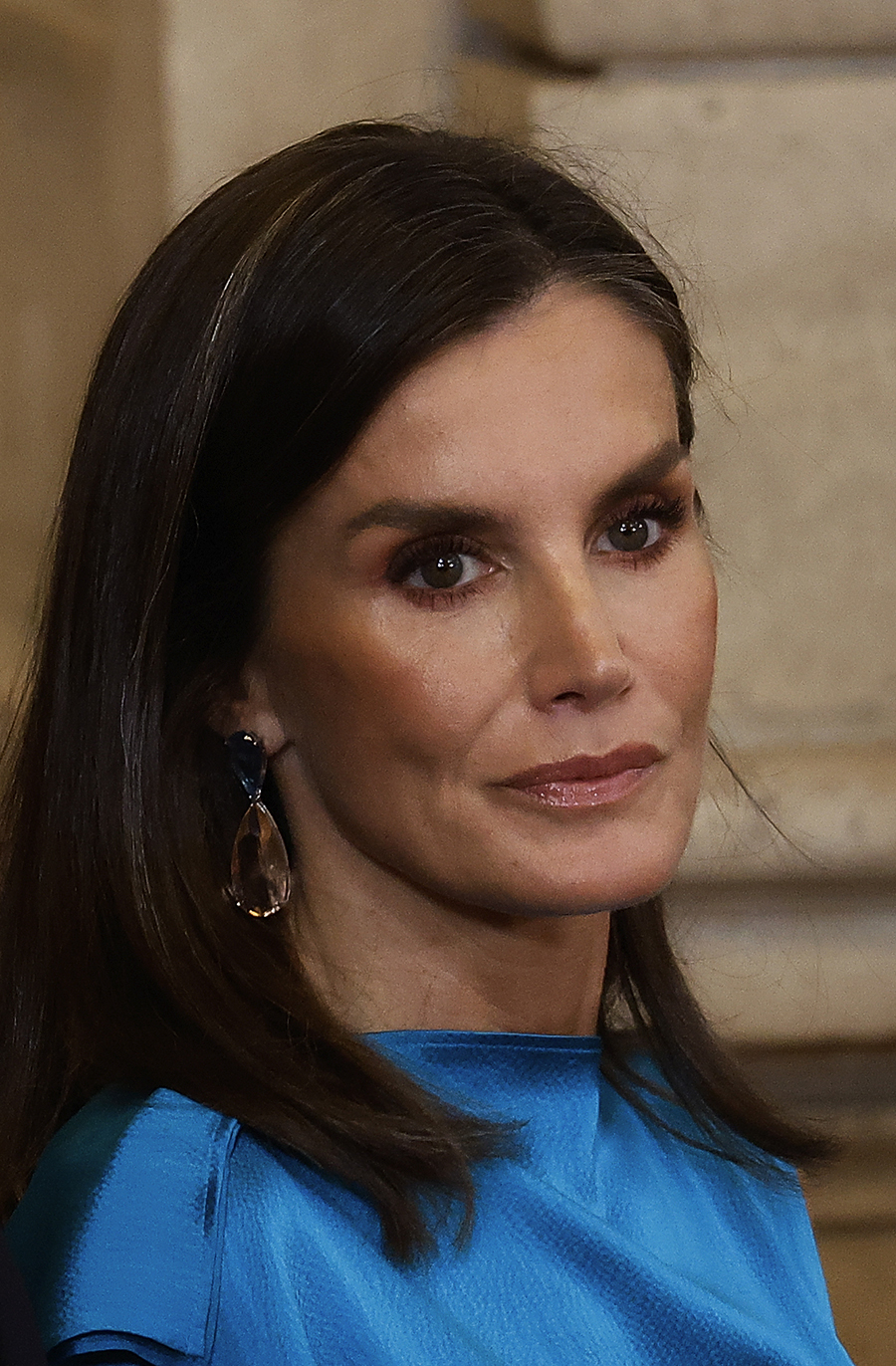 Drottning Letizia f&ouml;ll handl&ouml;st &ndash; dramat inf&ouml;r kungafamiljen
