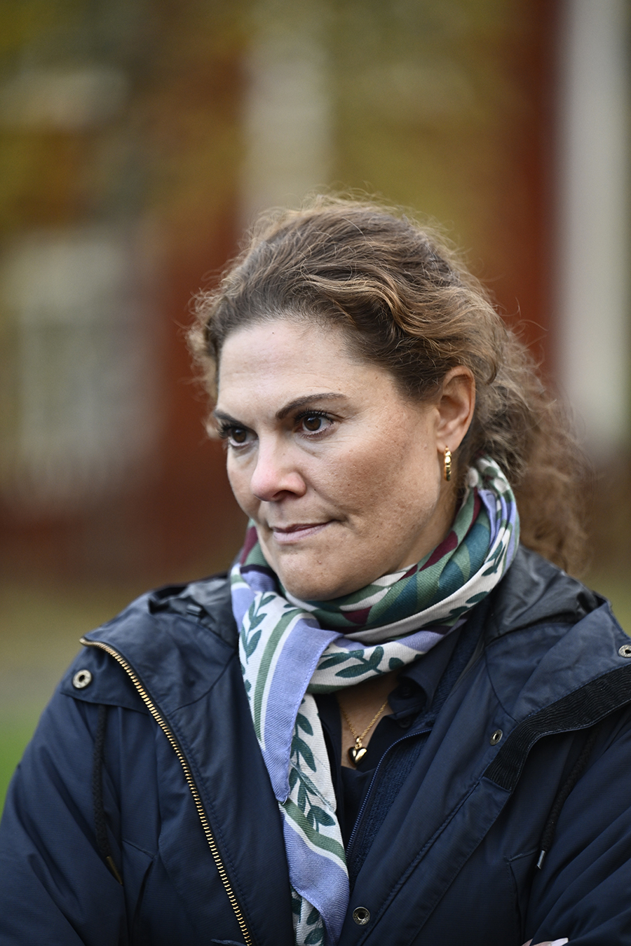 Victorias ensamresa &ndash; nya bilderna efter Daniels &aring;terbud